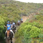Centro Di Turismo Equestre Shangrila' Bed & Breakfast