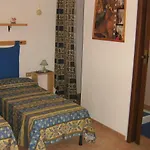 Bed & Breakfast Centro Di Turismo Equestre Shangrila'