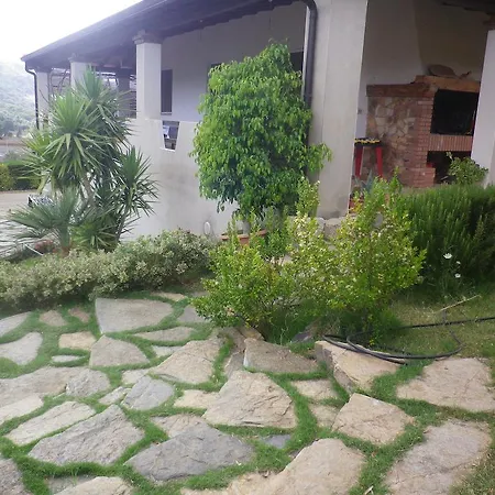 住宿加早餐酒店 Centro Di Turismo Equestre Shangrila' 弗卢米尼马焦雷