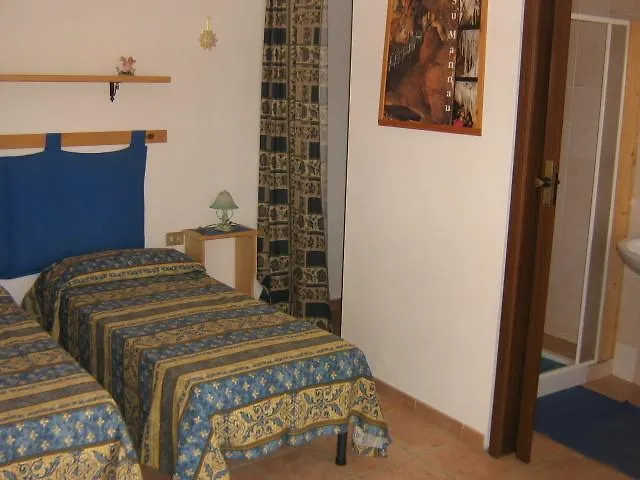 Panzió Centro Di Turismo Equestre Shangrila'